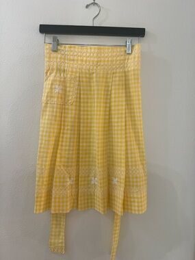 Vintage Yellow Gingham handmade apron  front pocket Embroidered cross stitch